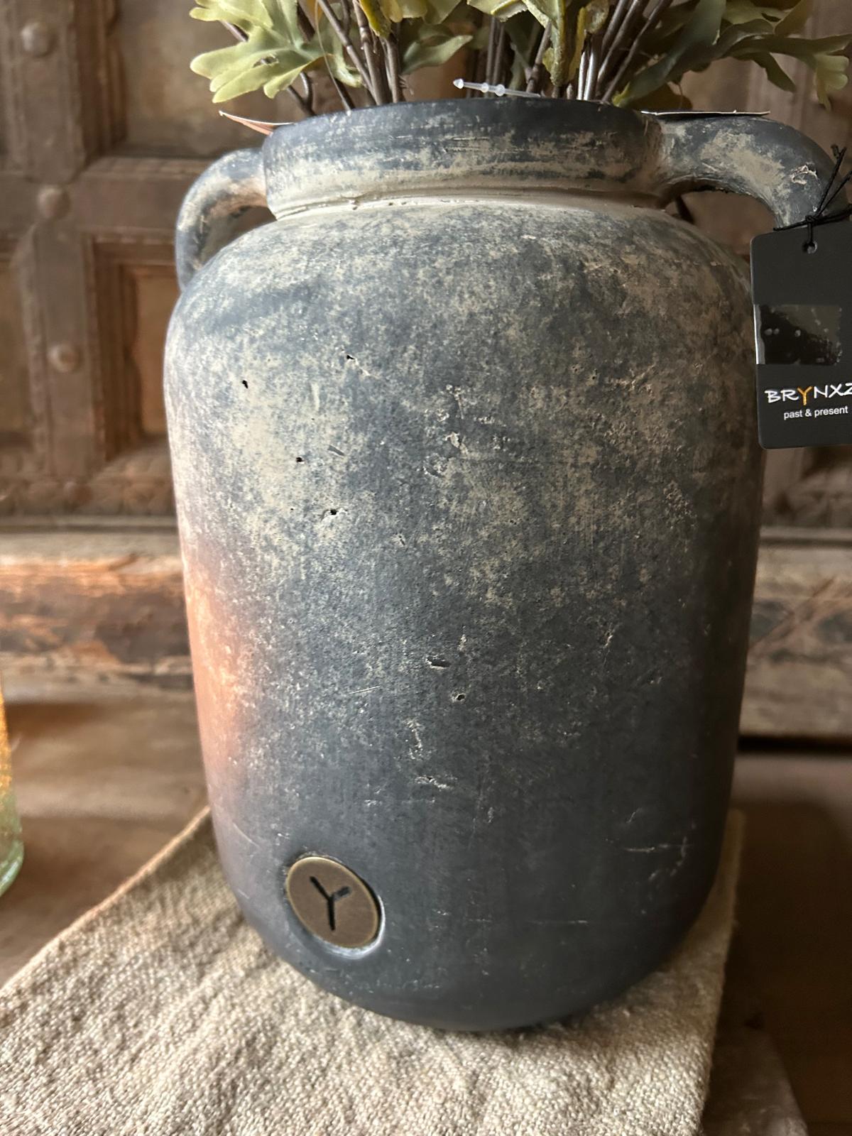 Brynxz Jug Idylle Two Ears Ancienst Clay L D.18 H.27 | Erve Smit Landelijke decoratie Brynxz Jug Idylle Two Ears Ancienst Clay L D.18 H.27 - Afbeelding 3