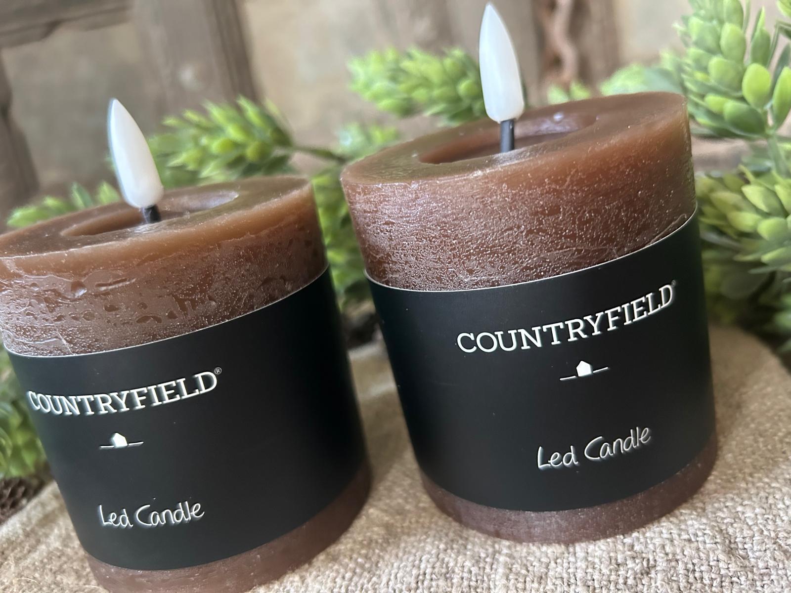 Countryfield Led Stompkaars Bruin 11 cm hoog | Erve Smit Landelijke decoratie Countryfield Led Stompkaars Bruin 11 cm hoog