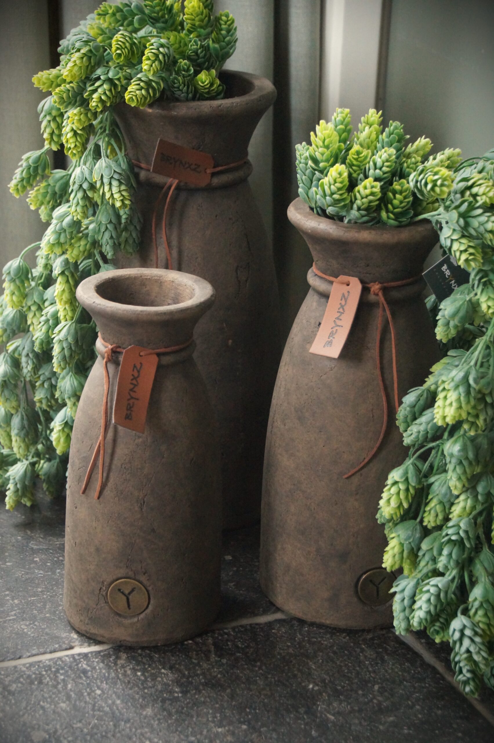 Brynxz Vase Luxury Leather Rope Majestic Brown S | Erve Smit Landelijke decoratie Brynxz Vase Luxury Leather Rope Majestic Brown