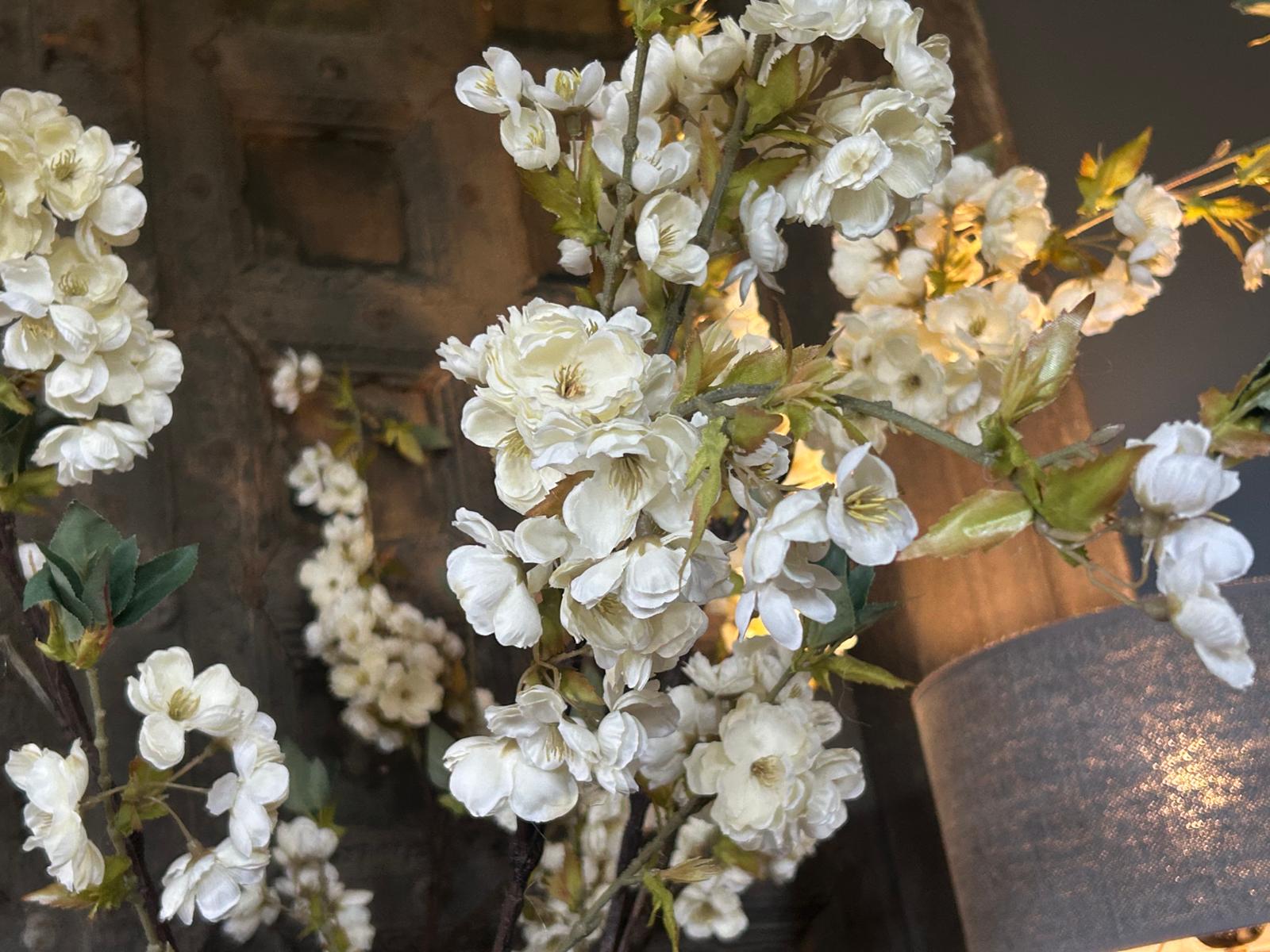 Sylxz Prunus Blossom White 100 cm | Erve Smit Landelijke decoratie Sylxz Prunus Blossom White 100 cm