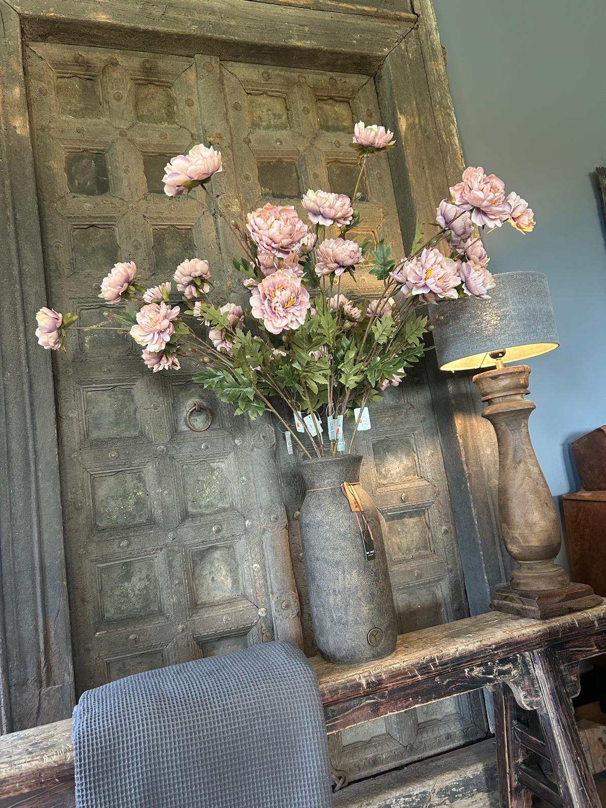 Sylxz Ranunculus Sober Spring Zalmroze 92 cm | Erve Smit Landelijke decoratie Sylxz Ranunculus Sober Spring Zalmroze 92 cm