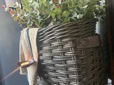 Landelijke Rattan Mand met Leren Handvatten