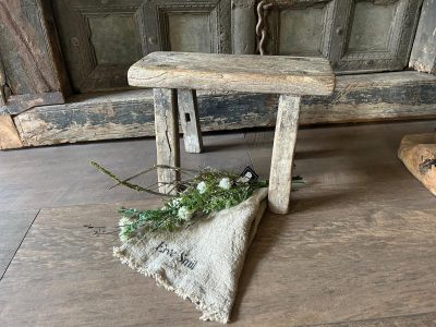 Oud Houten Krukje