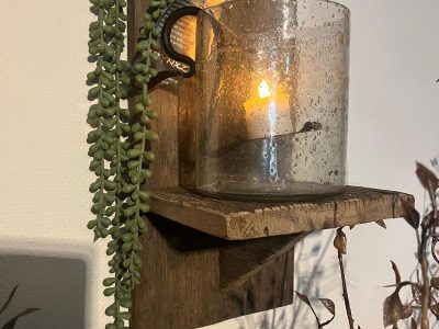 Truckbodywood Wandconsole